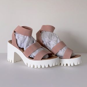 Madden Girl Sohoo Stretch Strap Sandals